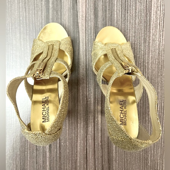 Michael Michael Kors gold Berkeley t strap heel - Picture 2 of 5